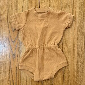 Noble Pointelle Tan Baby Romper 12-18 months EUC